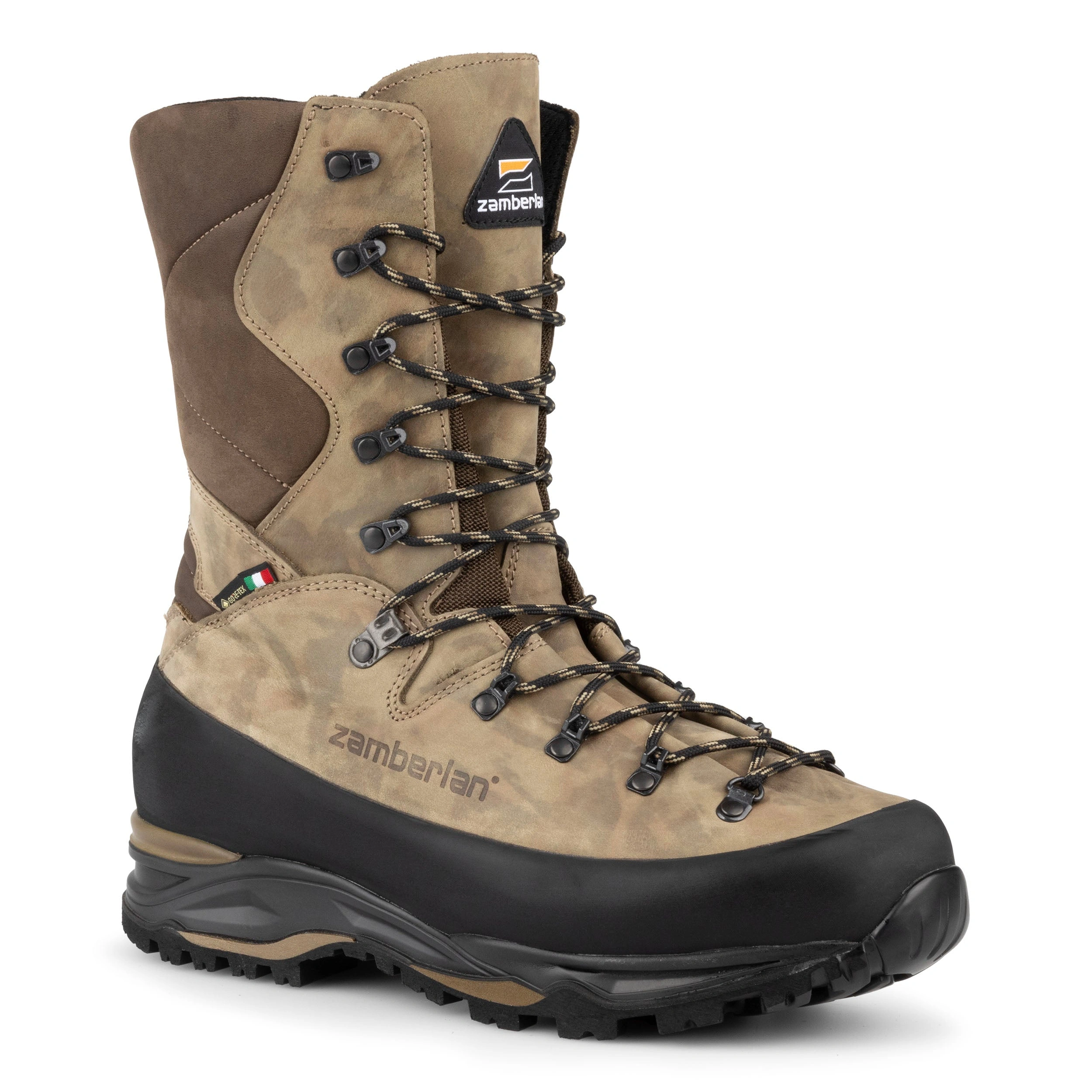 Scarponi Sawtooth GTX RR WL: L'avventura ti aspetta, calzature italiane per esplorare il mondo.